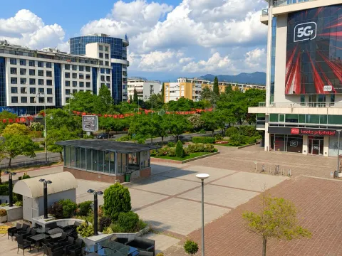 Rent, one bedroom apartment, 50m², Kruševac, Podgorica - image 7