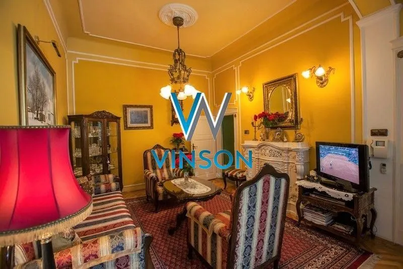 Prodaja, kuća, 380m², Centar, Zrenjanin