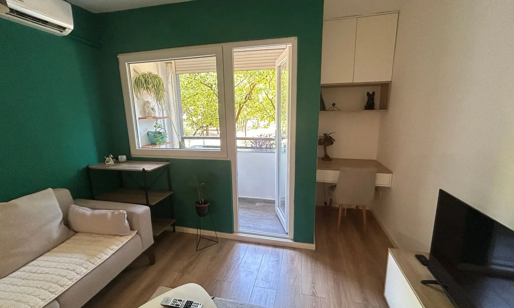 Rent, one bedroom apartment, 38m², Blok 5, Podgorica