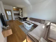 Izdavanje, jednosoban stan, 47m², City Kvart, Podgorica - image 1