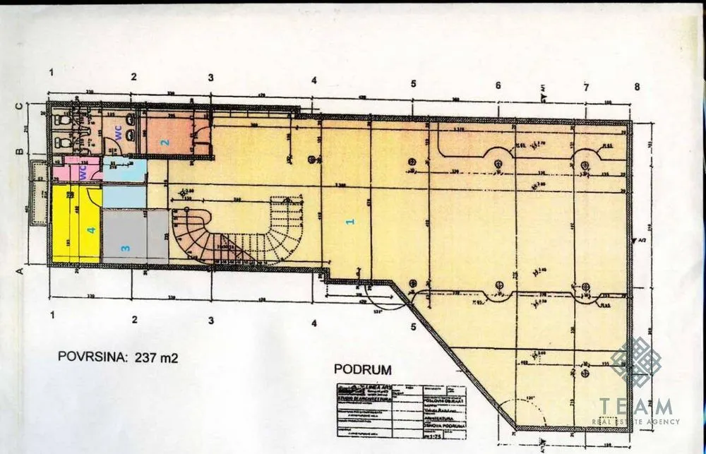 Rent, office space, 1000m², Centar, Podgorica