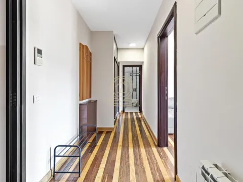 Rent, two bedroom apartment, 64m², Savski Venac, Beograd - image 9