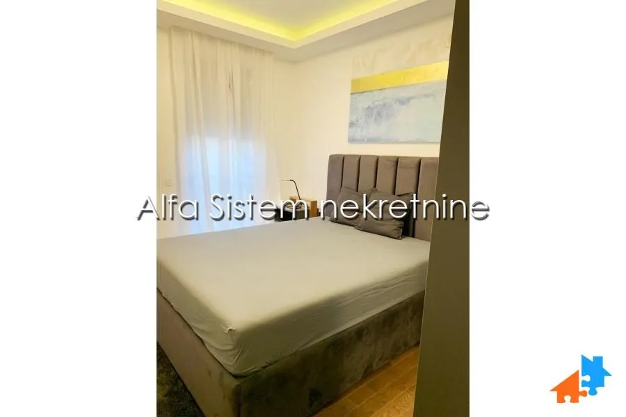 Rent, two bedroom apartment, 45m², Retenzija, Beograd