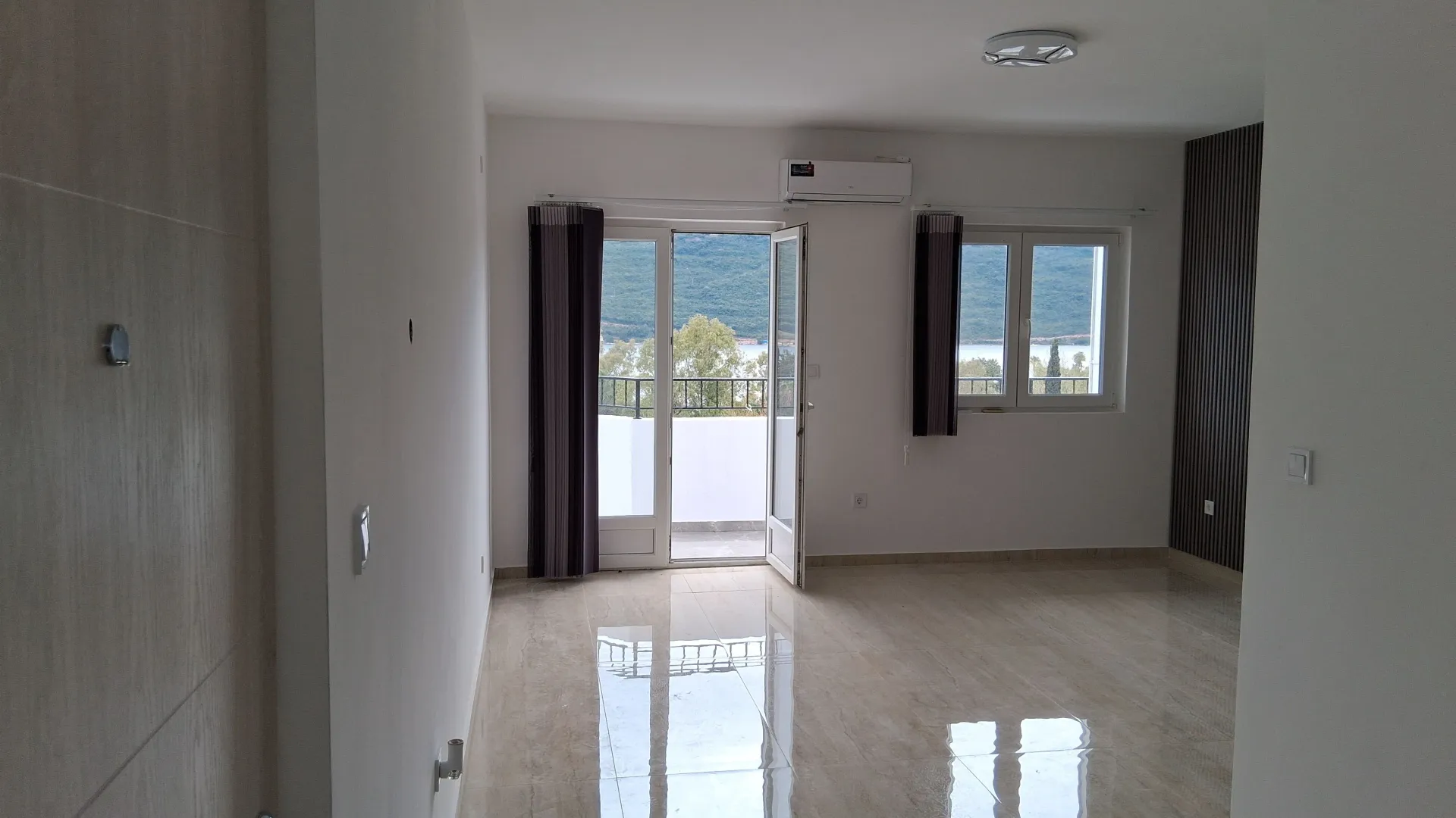 Sale, one bedroom apartment, 44m², Kumbor, Herceg Novi