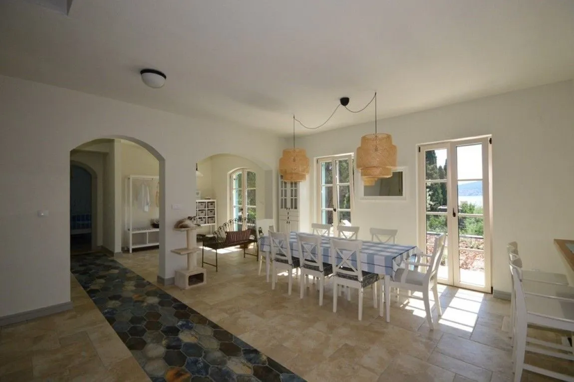 Prodaja, kuća, 184m², Baošići, Herceg Novi