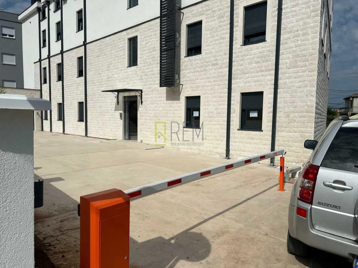 Prodaja, dvosoban stan, 75m², Stara Varoš, Podgorica