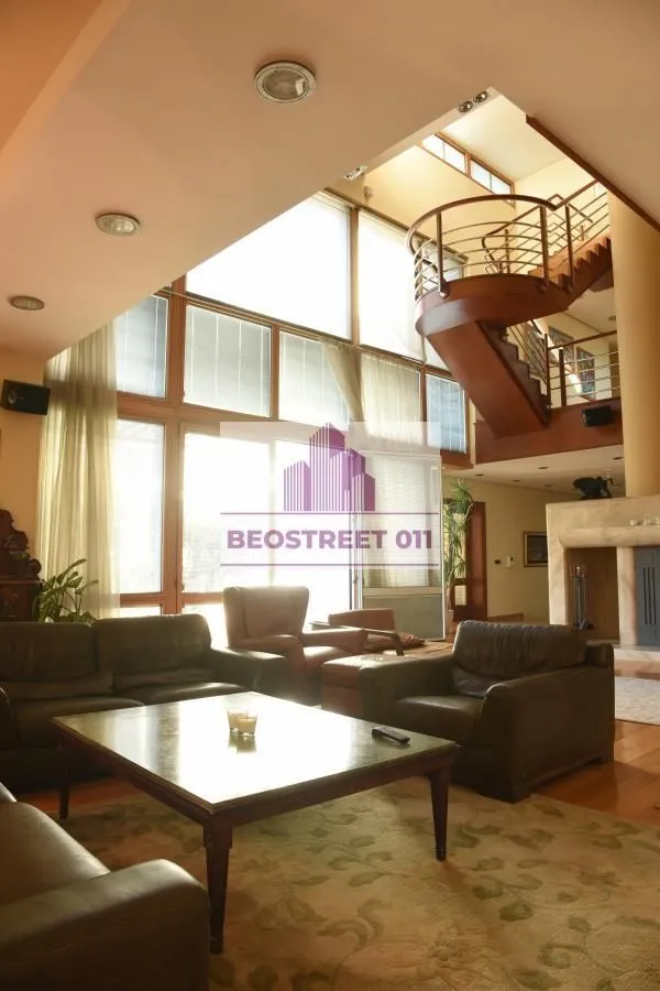 Prodaja, kuća, 900m², Dedinje Sve Podlokacije, Beograd