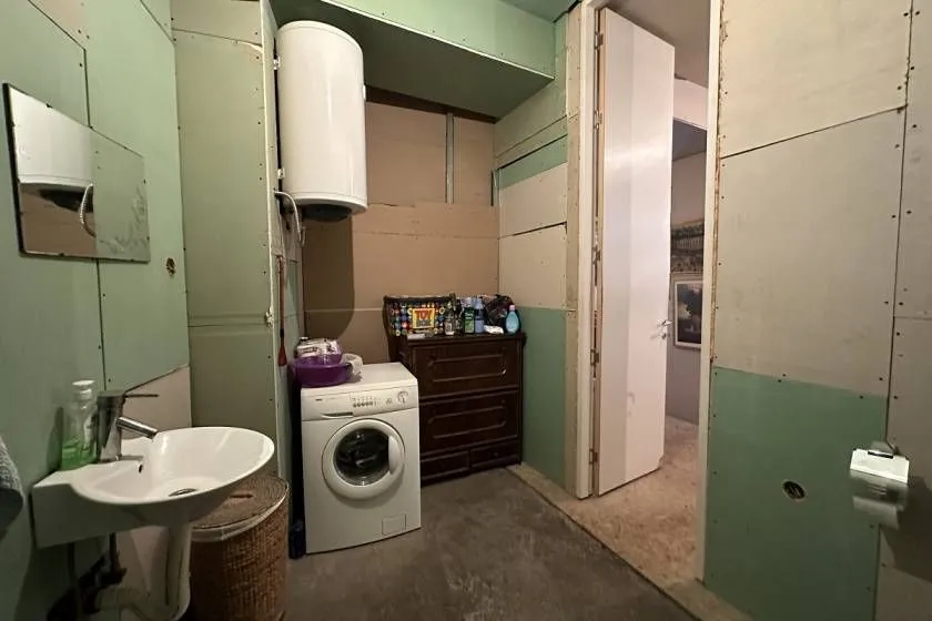 Prodaja, dvosoban stan, 72m², Kalenić Pijaca, Vračar Sve Podlokacije