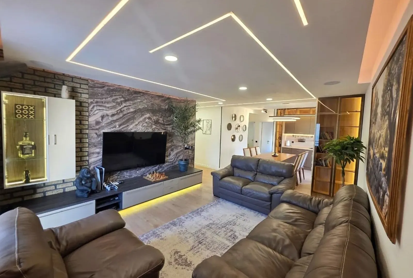 Sale, four bedroom apartment, 107m², Bečići, Budva