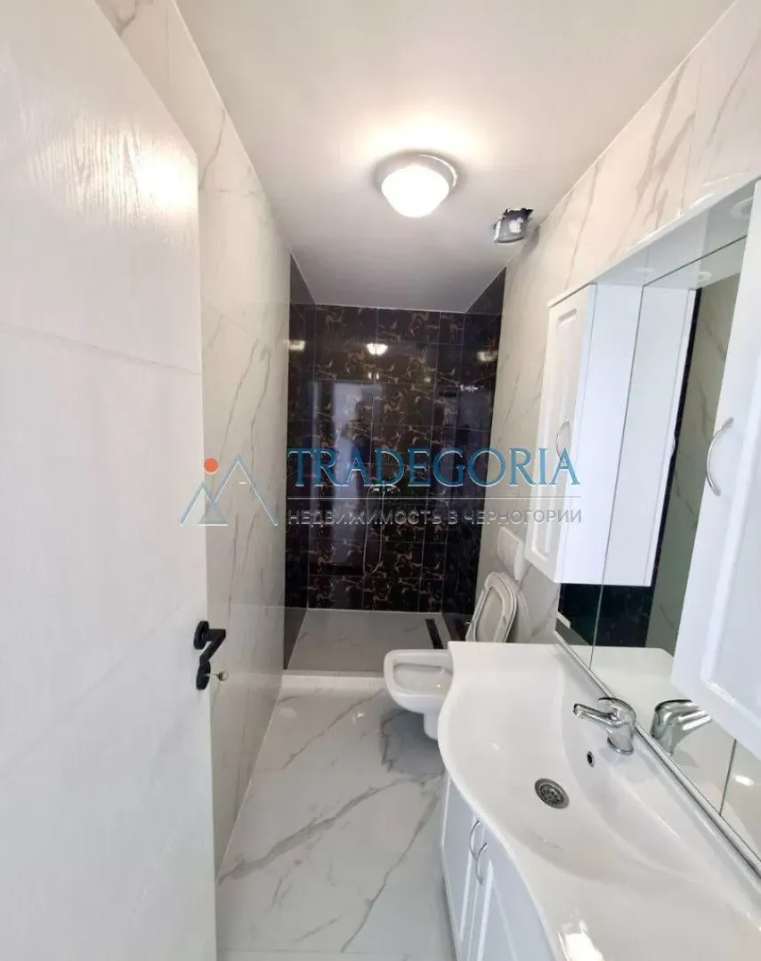 Prodaja, trosoban stan, 110m², Dobra Voda, Bar