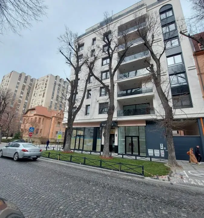 Izdavanje, poslovni prostor, 112m², Spens, Novi Sad Sve Podlokacije