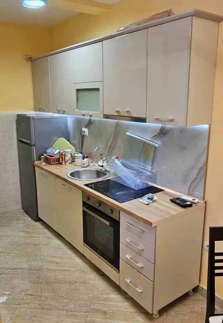 Izdavanje, dvosoban stan, 66m², Zabjelo, Podgorica
