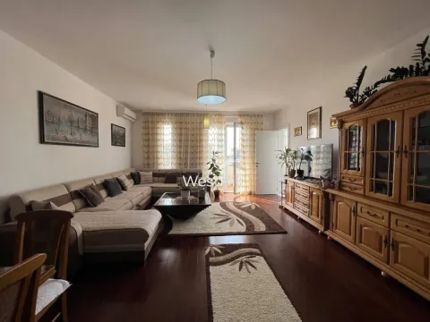 Sale, two bedroom apartment, 73m², Bar, Crna Gora - image 12