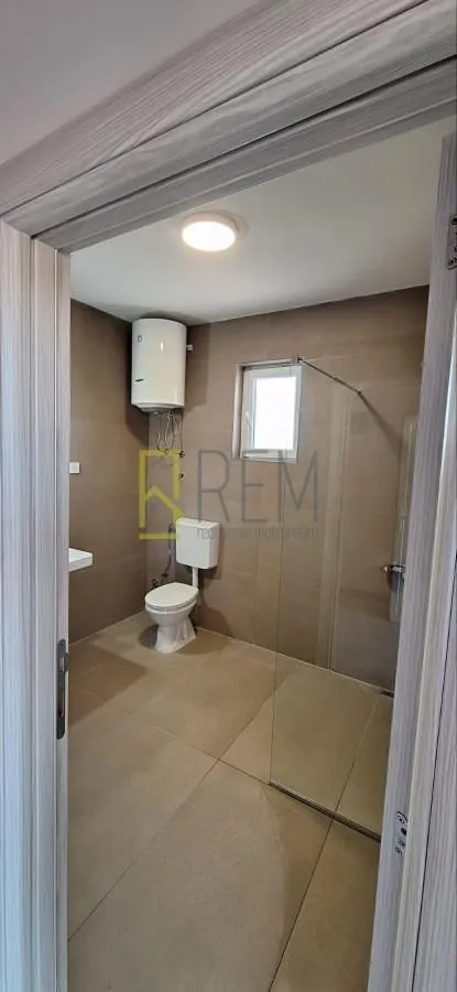 Rent, house, 95m², Donji Kokoti, Podgorica