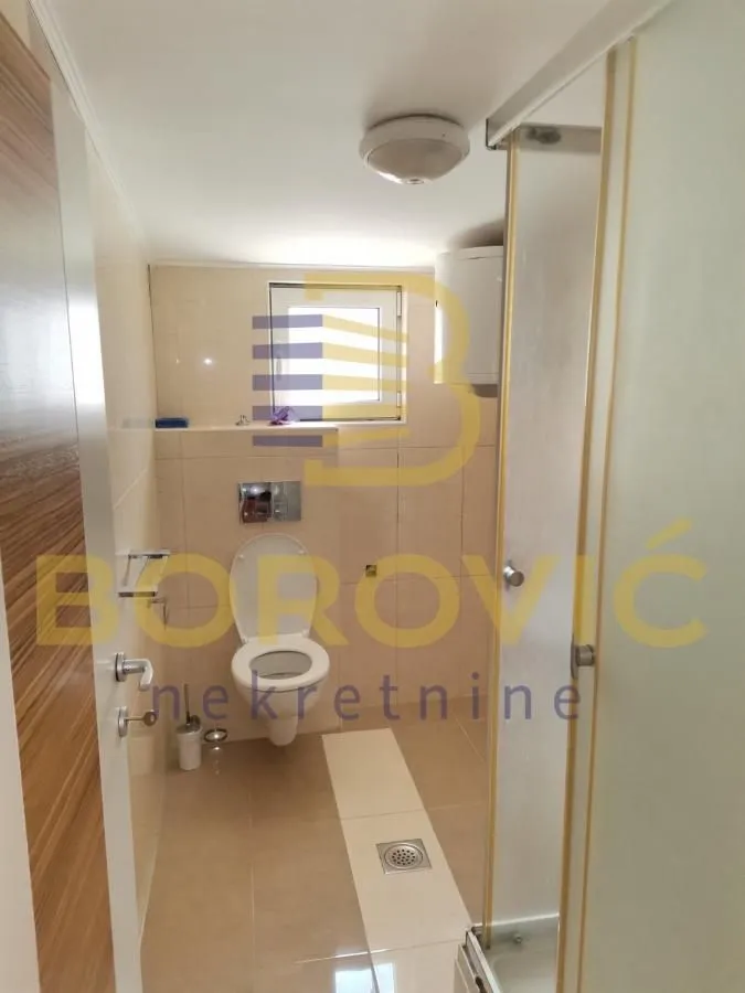 Prodaja, četvorosoban stan, 89m², Lekino Brdo, Voždovac Sve Podlokacije