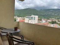 Izdavanje, jednosoban stan, 70m², Centar, Tivat - image 8