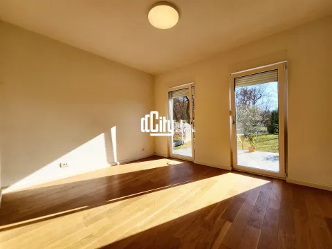 Rent, house, 100m², Vranići, Podgorica - image 10