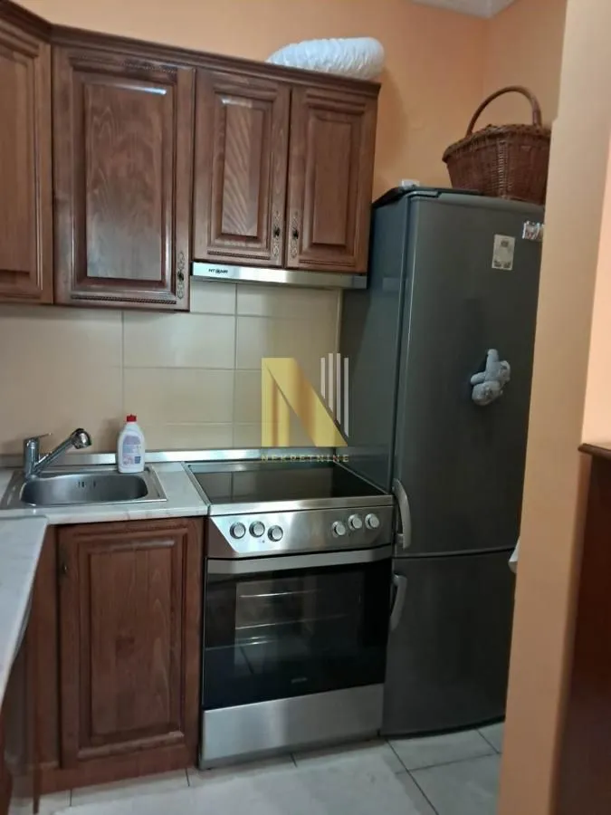 Prodaja, dvosoban stan, 49m², Centar, Subotica
