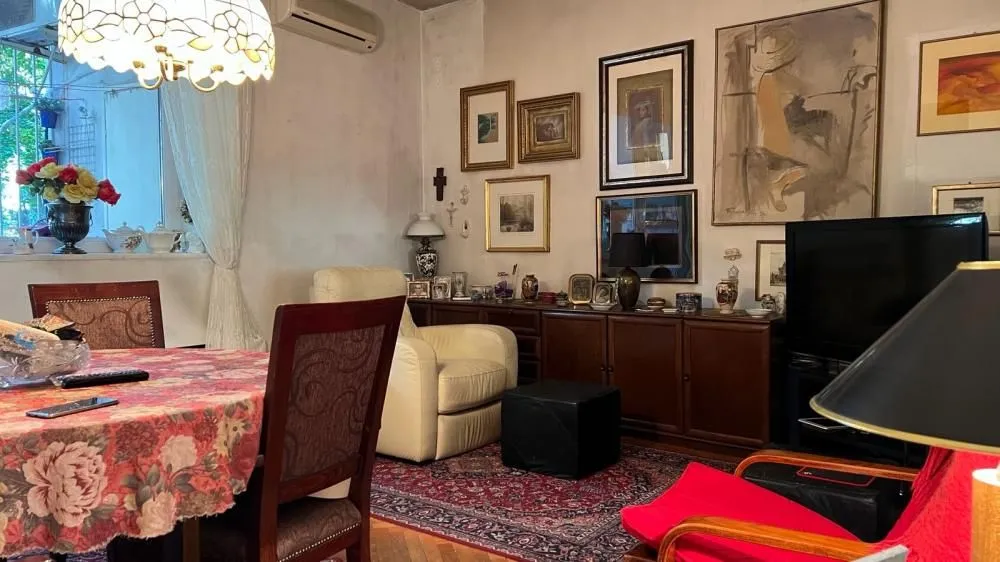 Sale, three bedroom apartment, 77m², Stari Grad, Beograd