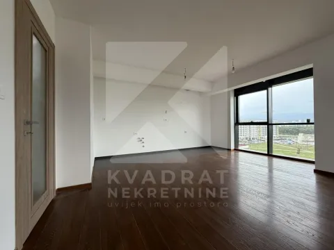 Sale, two bedroom apartment, 82m², Master Kvart, Podgorica - image 4