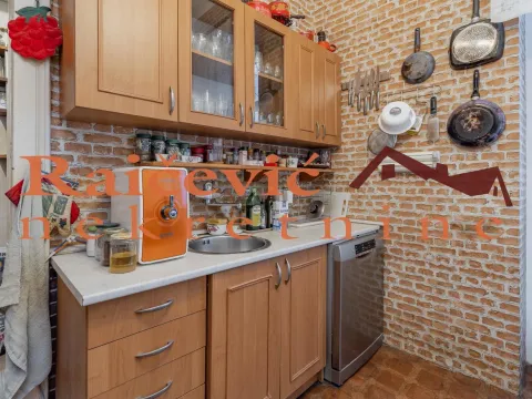 Sale, three bedroom apartment, 83m², Centar, Stara Pazova - image 8