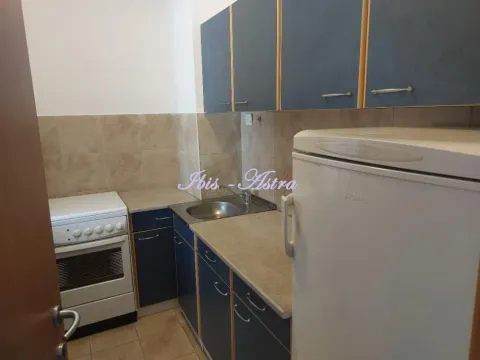 Rent, two bedroom apartment, 50m², Palilula Sve Podlokacije, Beograd - image 6