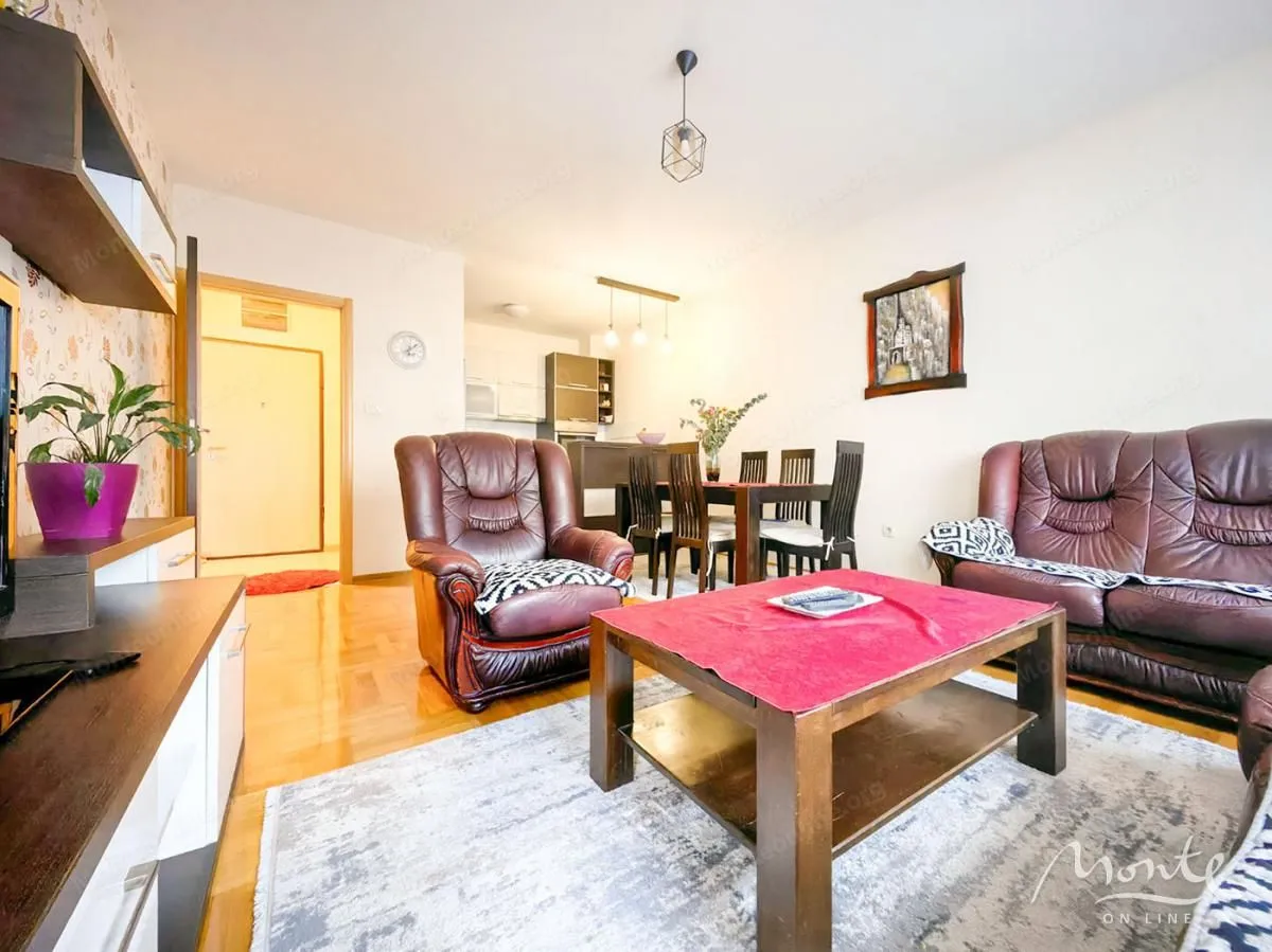 Prodaja, jednosoban stan, 50m², Podgorica, Crna Gora