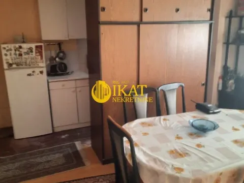 Prodaja, kuća, 74m², Surduk, Stara Pazova - image 1