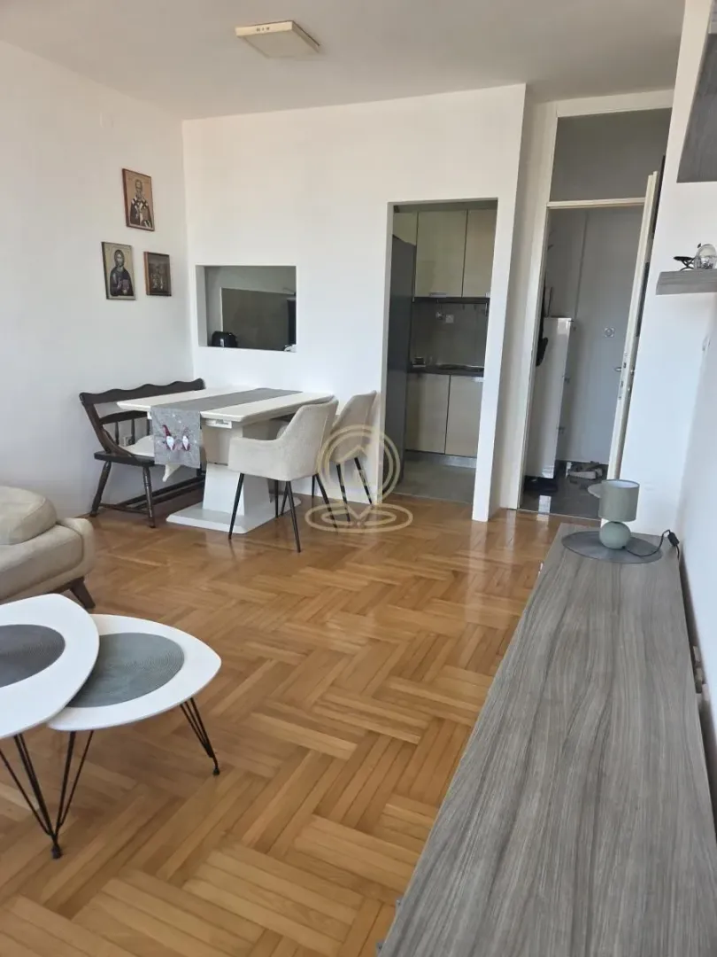 Prodaja, dvosoban stan, 58m², Medijana, Niš