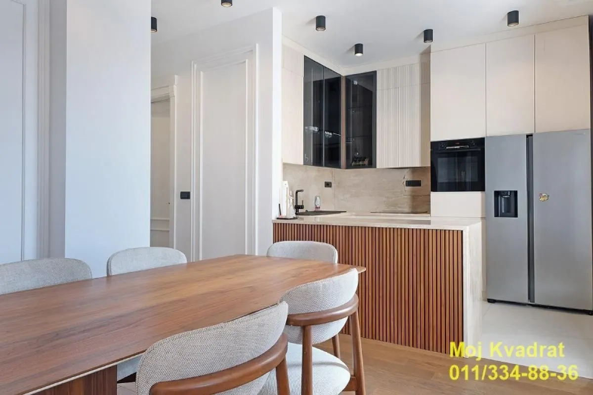 Sale, apartment, 232m², Banovo Brdo, Beograd