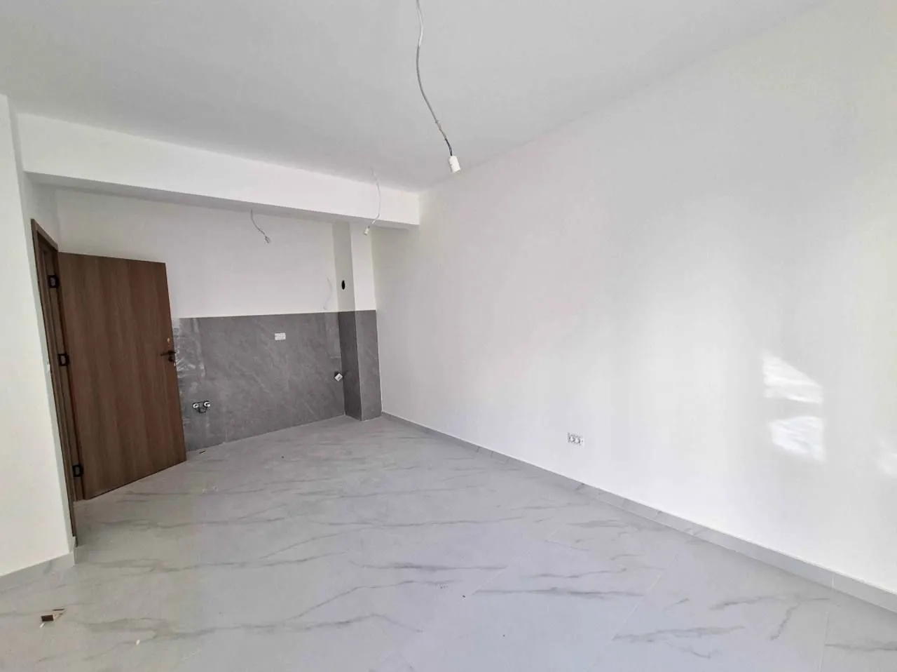 Prodaja, jednosoban stan, 46m², Šušanj, Bar