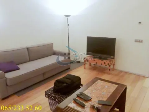 Rent, two bedroom apartment, 92m², Vračar Sve Podlokacije, Beograd - image 18