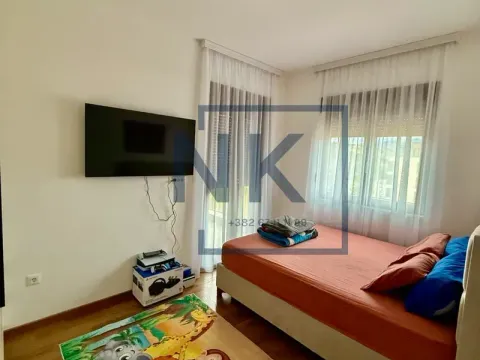 Izdavanje, jednosoban stan, 49m², Vezirov Most, Podgorica - image 6