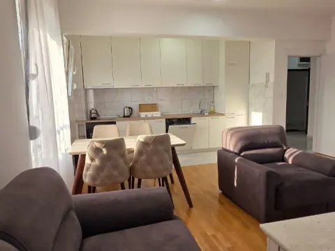 Sale, two bedroom apartment, 70m², 1 maj, Podgorica - image 4