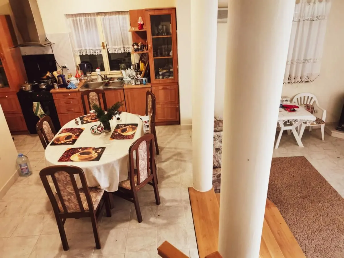 Prodaja, kuća, 252m², Topla, Herceg Novi