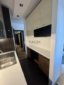 Izdavanje, dvosoban stan, 52m², Zemun Gornji Grad, Zemun Sve Podlokacije - image 8