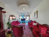 Izdavanje, četvorosoban stan, 137m², Centar, Novi Sad - image 3