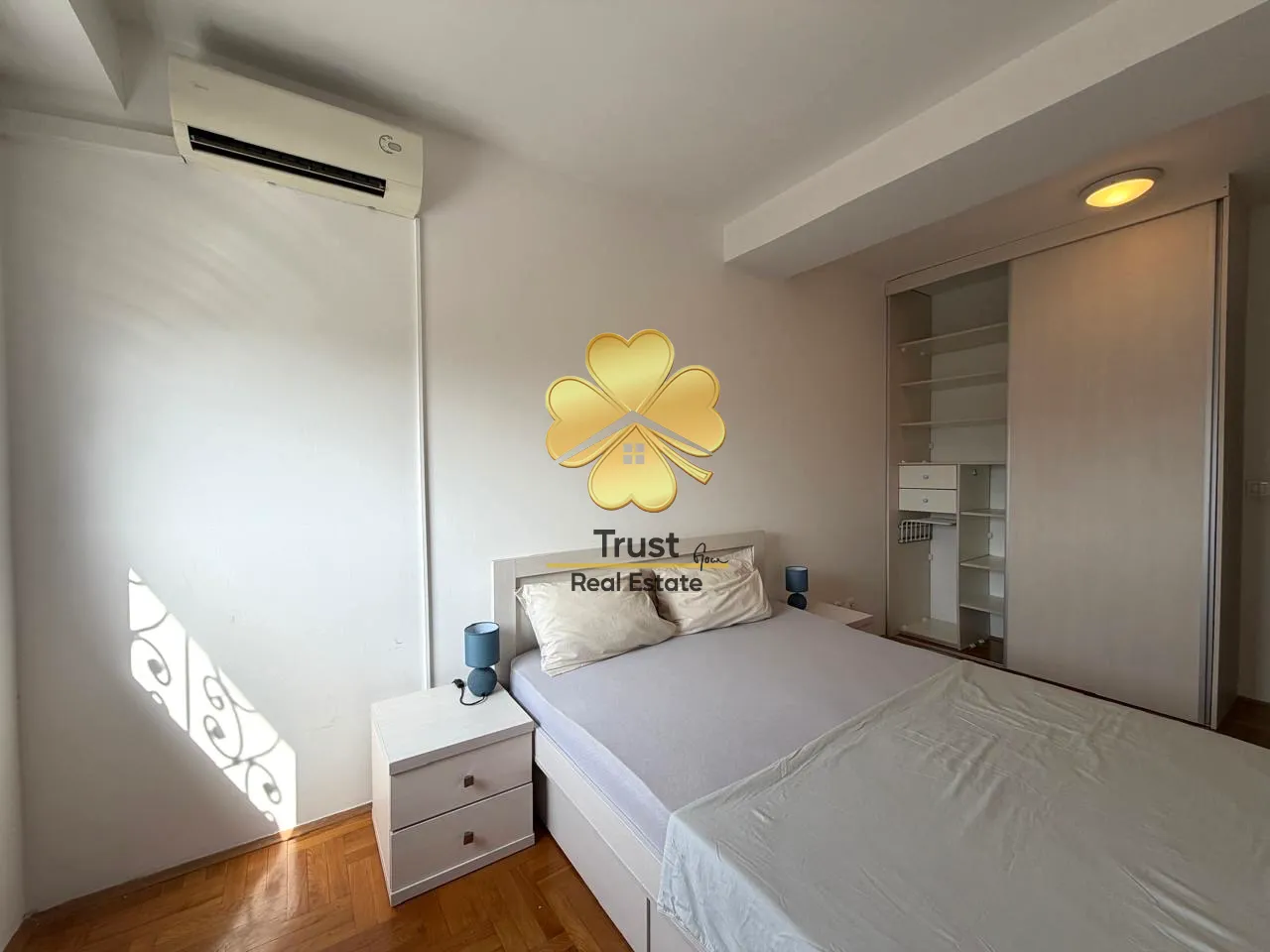 Rent, three bedroom apartment, 100m², City Kvart, Podgorica
