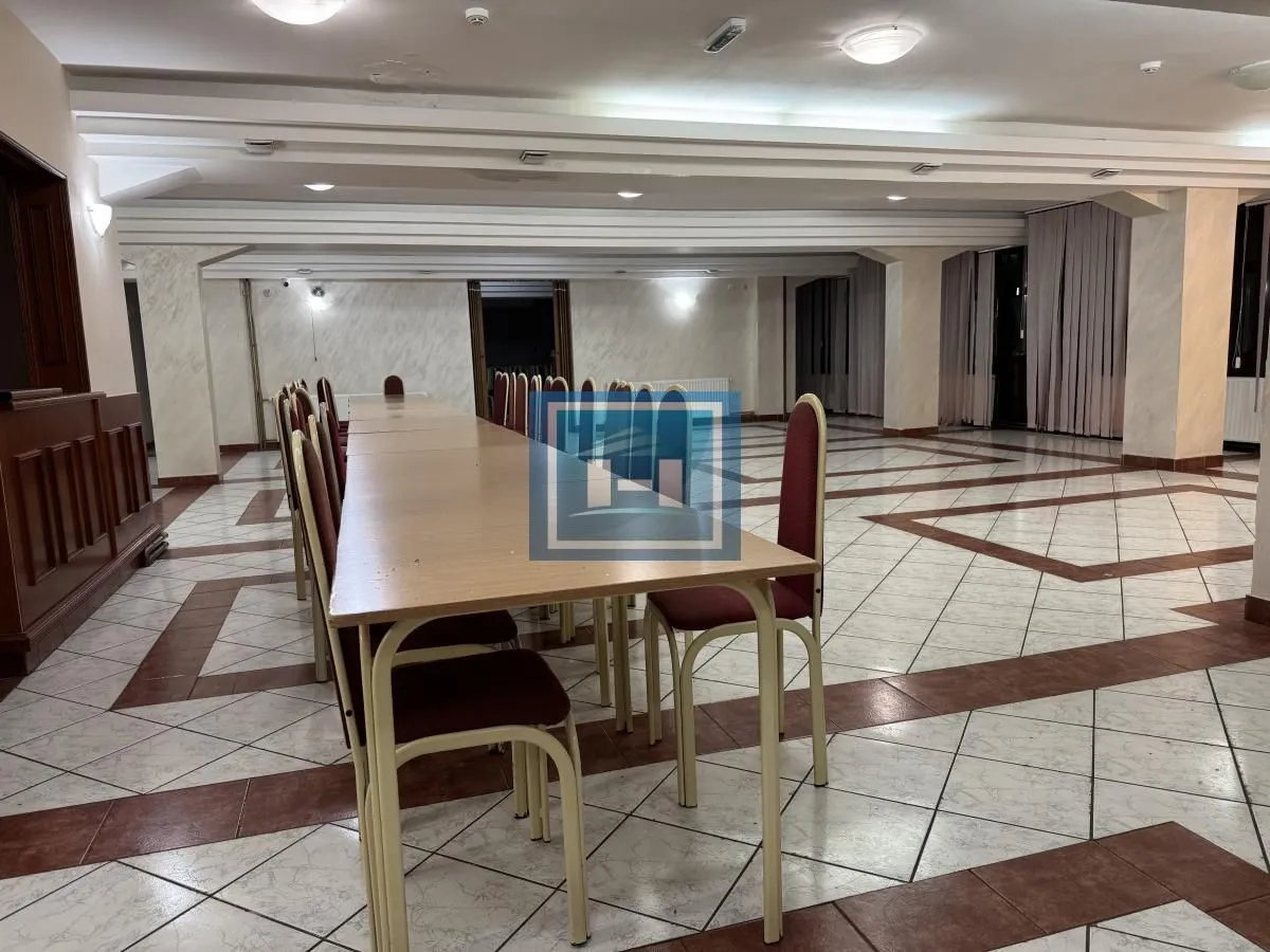 Prodaja, ugostiteljski objekat, 1560m², Despotovac, Srbija