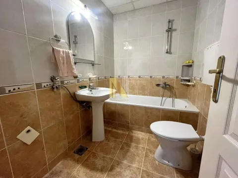 Sale, one bedroom apartment, 38m², Nova Detelinara, Novi Sad Sve Podlokacije - image 12