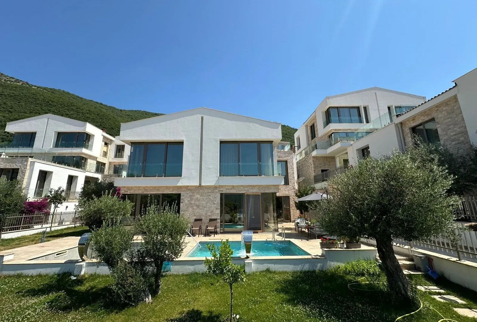 Prodaja, kuća, 168m², Kumbor, Herceg Novi