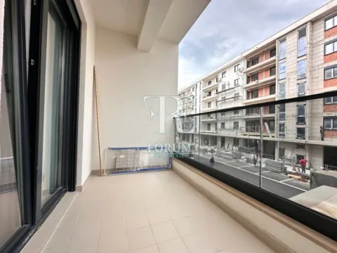 Izdavanje, jednosoban stan, 47m², City Kvart, Podgorica - image 10