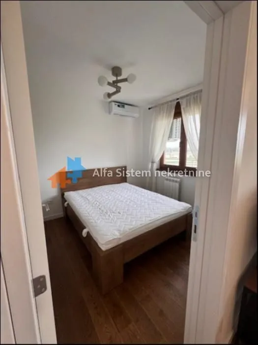 Rent, apartment, 43m², Čukarica, Beograd