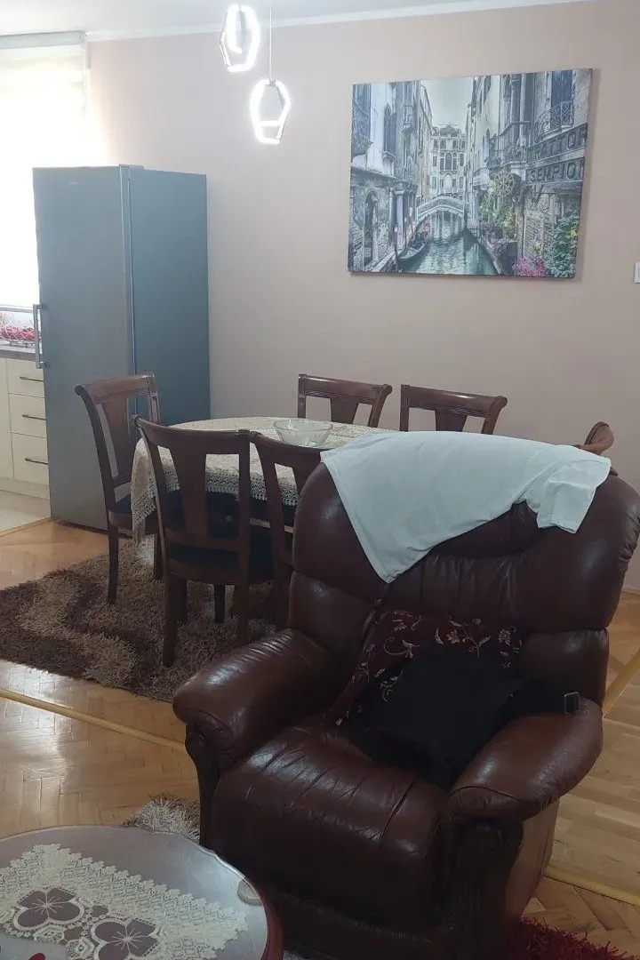 Rent, two bedroom apartment, 78m², Blok 5, Podgorica