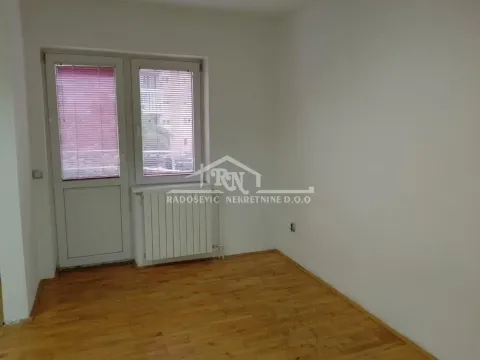 Izdavanje, kuća, 180m², Čukarica, Beograd - image 4