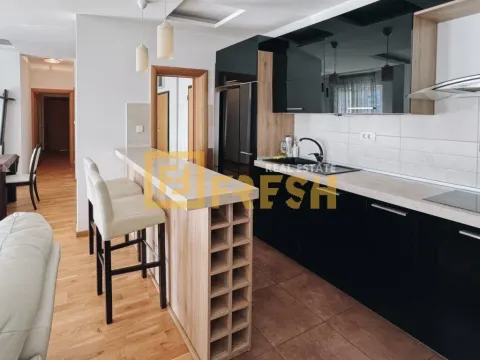 Izdavanje, trosoban stan, 95m², Zagorič, Podgorica - image 7