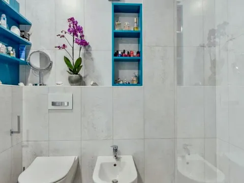 Izdavanje, dvosoban stan, 90m², Kumbor, Herceg Novi - image 6