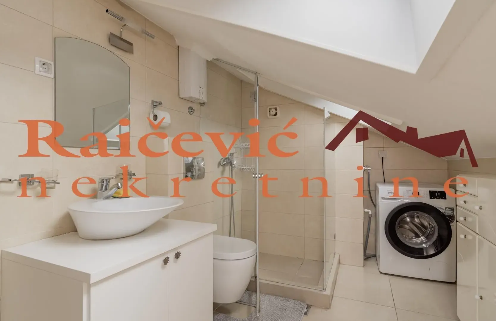 Rent, three bedroom apartment, 83m², Stari Grad, Beograd