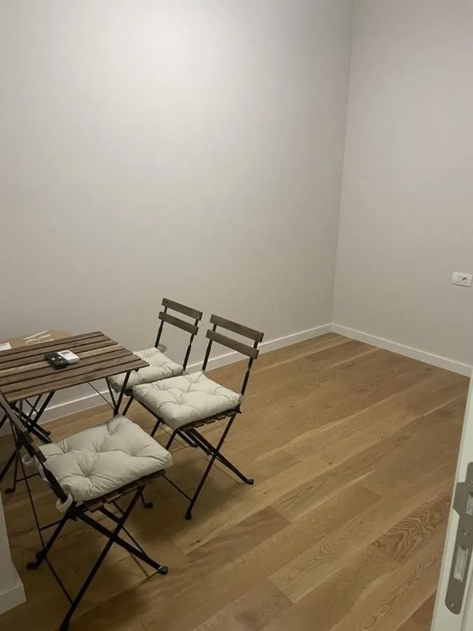 Rent, two bedroom apartment, 67m², Kalimanj, Tivat