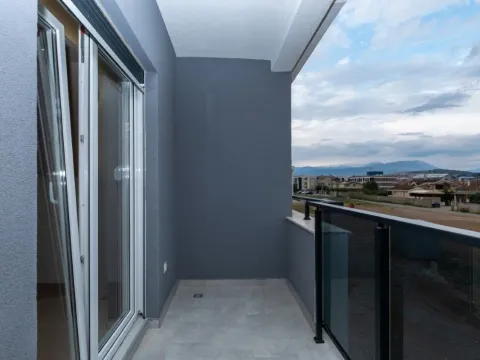 Prodaja, jednosoban stan, 46m², Podgorica, Crna Gora - image 7